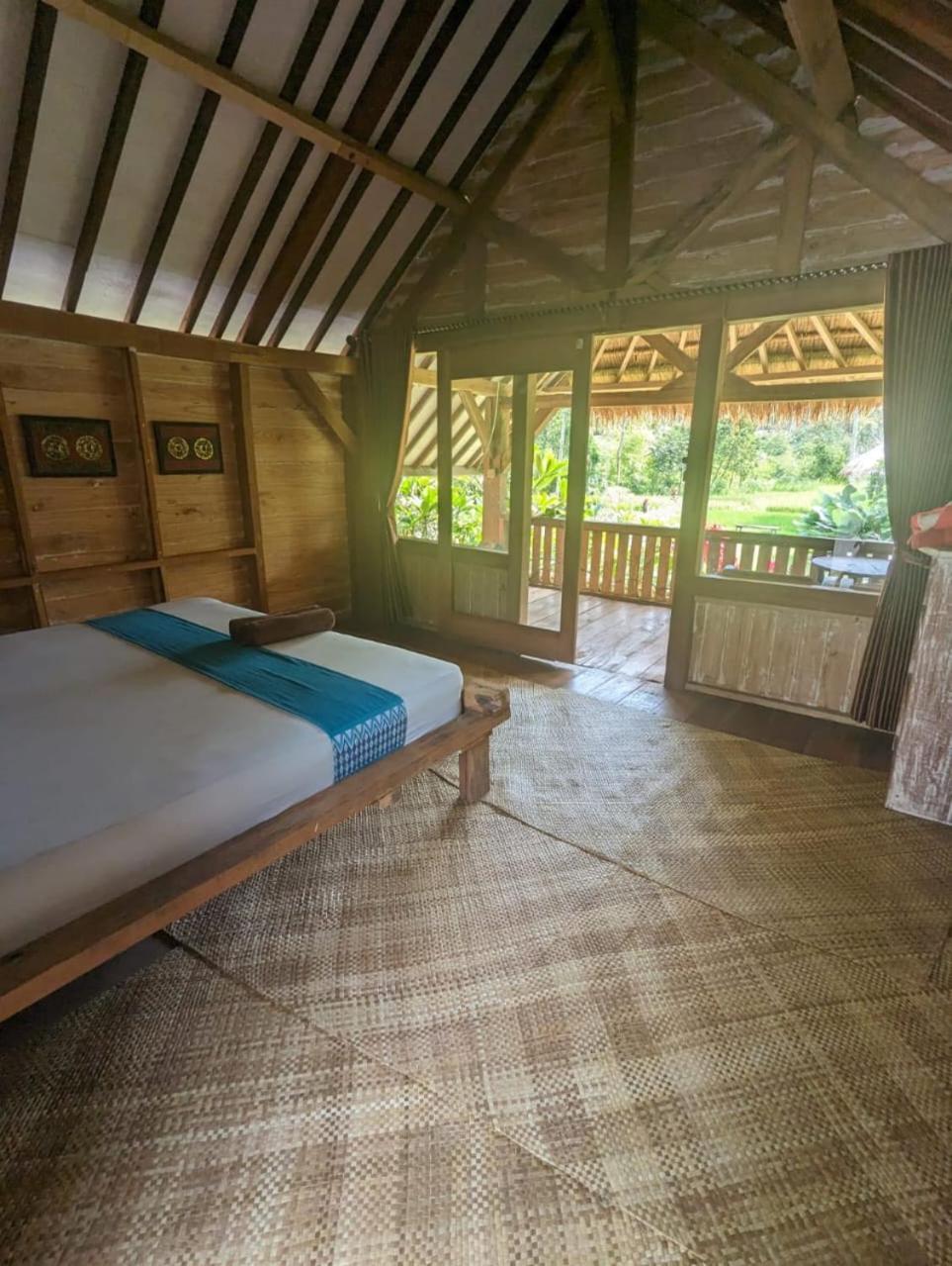 Hakiki Tetebatu